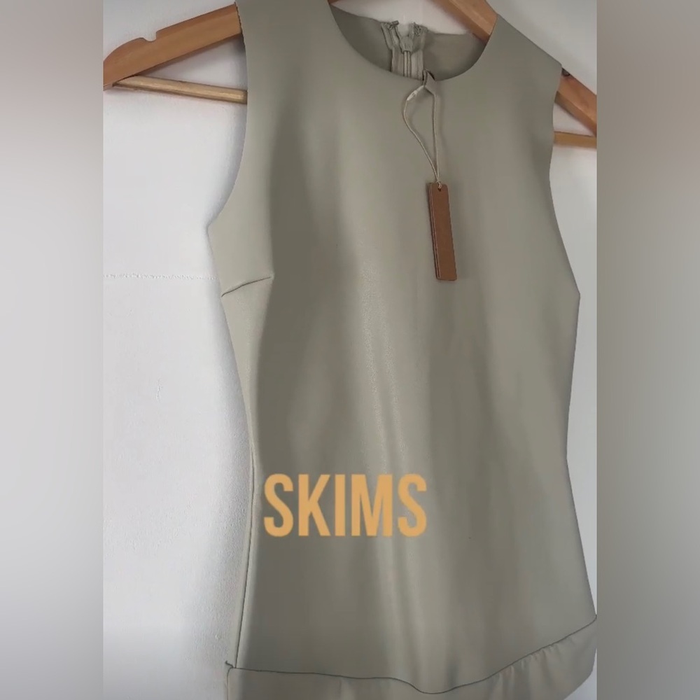 SKIMS - Shell / Grey Color Faux Leather Crewneck Bodysuit XS